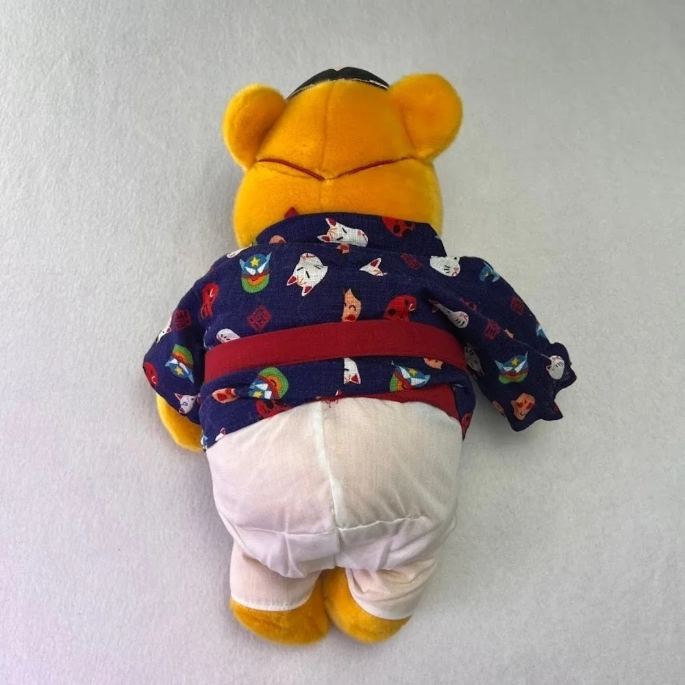 VTG Winnie The Pooh Plush Kimono‎ Yukata Mask Tokyo Disney Japan